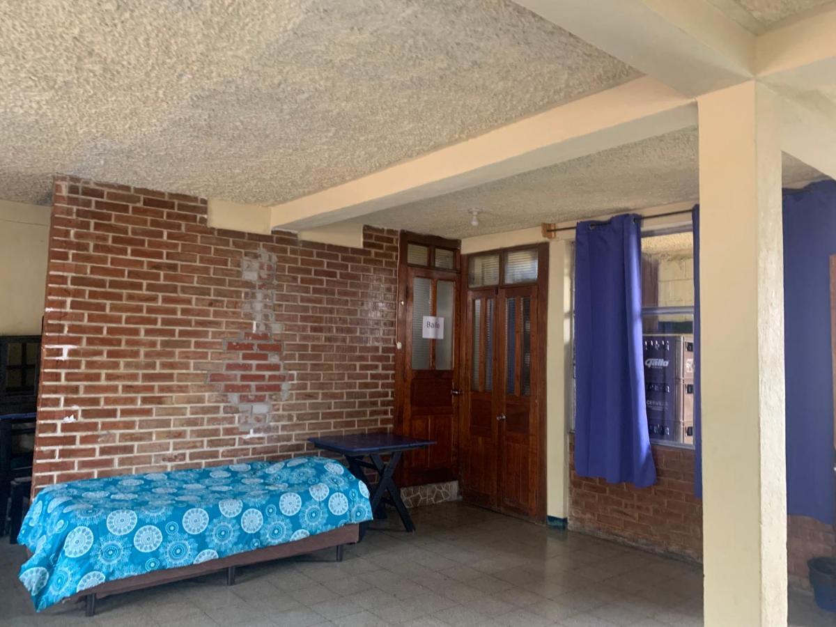 Kasa Kiwi Hostel & Travel Agency Quetzaltenango Dış mekan fotoğraf